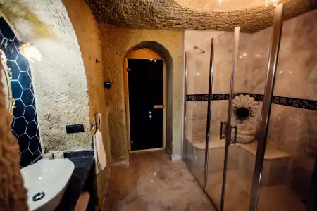 Tafoni Houses Cave - 8