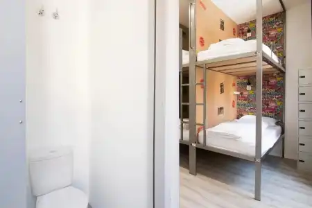 ECO Hostel - 6