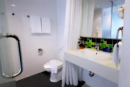 Citin Sukhumvit 11 Nana Bangkok by Compass Hospitality - 30