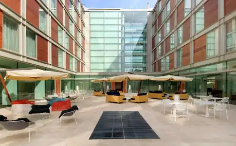 DoubleTree by Hilton Milan - 23