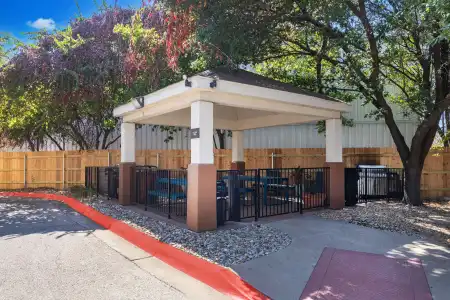 Sonesta Simply Suites Austin South - 22