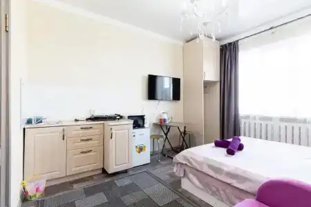 Yourhouse  -2,  66 - 14