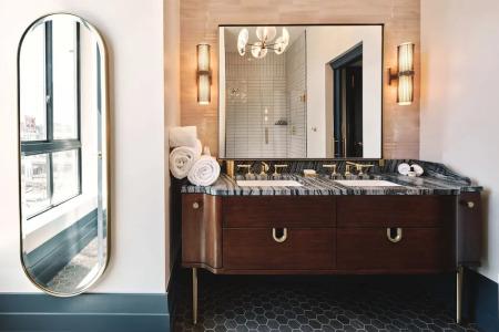 Clayton and Members Club - 62