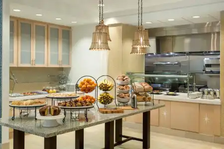 Hilton Garden Inn Key West / The Keys Collection - 10