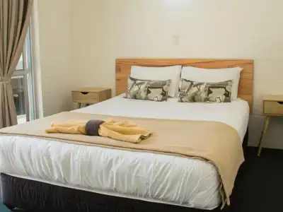 Alpha Motor Inn - 35