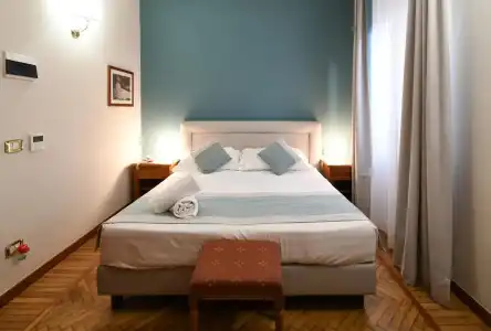 Cavour - 4
