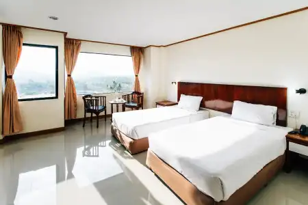 Sinkiat Thani - 3