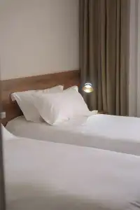 Sultan Bishkek Mini-Hotel - 26