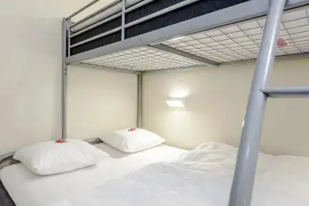 City Hostel - 53