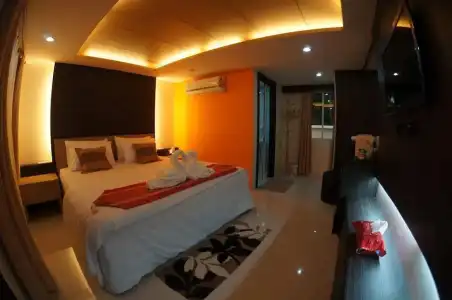 TT Naiyang Beach Phuket - 3