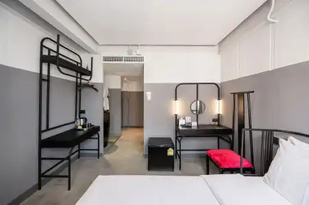 Talakkia Boutique - 36
