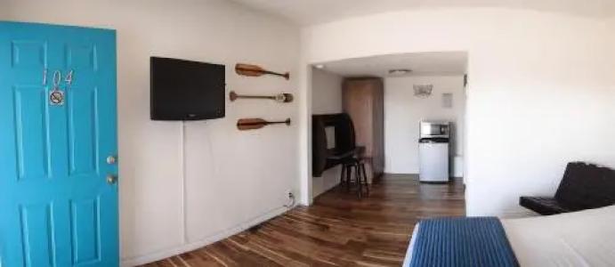 Desert Hills Motel - 12