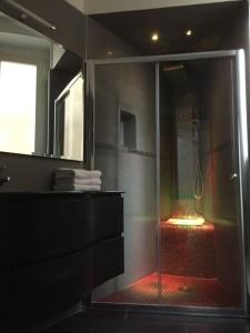 MB95 Mezzocannone Luxurious B&B - 19
