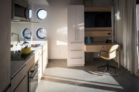 Boxotel Montreal - 85