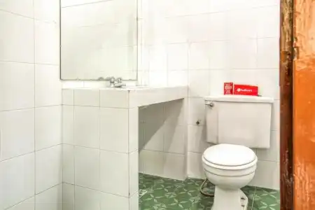 RedDoorz near Plaza Senayan - 21