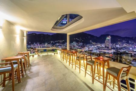 Andaman Beach Suites - 7
