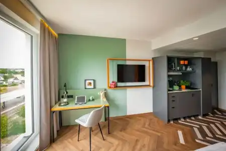 B&B Berlin Airport-Nord - 41