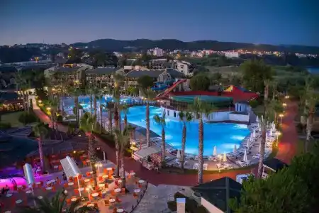 Ozs İncekum Beach Resort - 23
