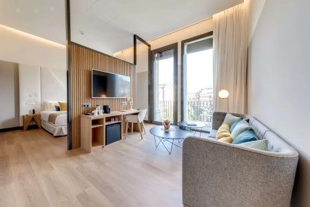 Occidental Diagonal 414 - 18