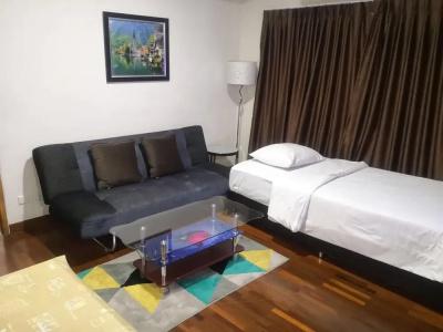 Mall Suites - 442