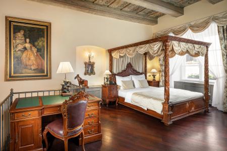 Iron Gate & Suites Prague by BHG - 32