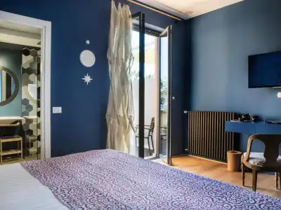 Rarity Suites - 26