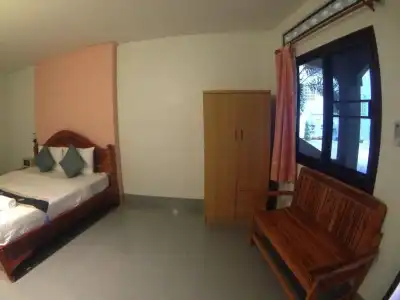 Srichada Khaolak - 26