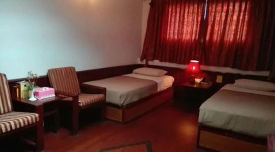 Airport Inn - 38