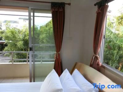 Sandy Serviced Apartment - 78