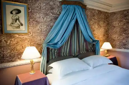 L'Hotel - 53