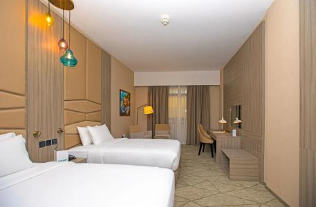 Four Points by Sheraton Production City, Dubai - 14