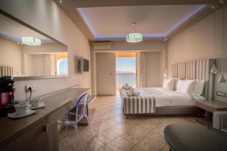 Balcony - Adults Only - 50