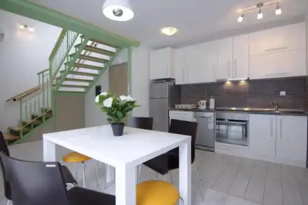 Central Park Residence Guest House - 117