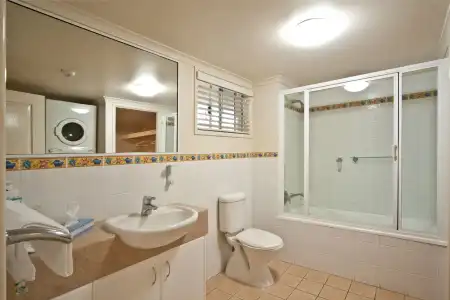 Shingley Beach Resort - 6