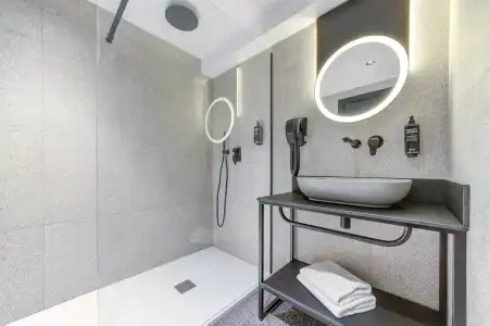 ibis Styles ST Pauls Bay Malta - 10