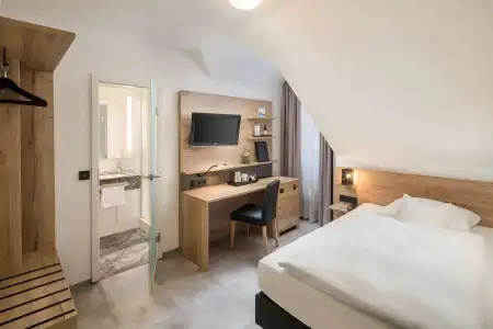 Best Western Favorit - 57