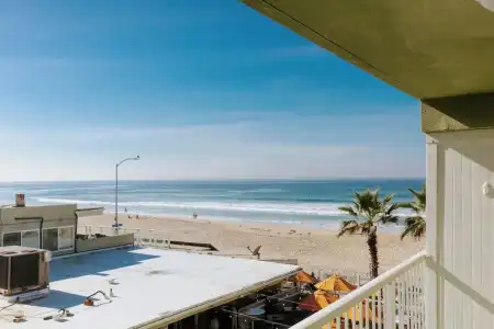 Surfer Beach - 124