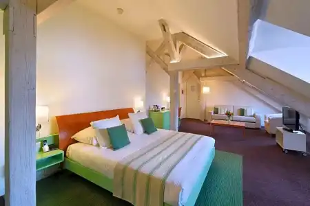 Hôtel International & Terminus - 52