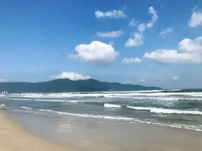 Sunshine Beach Da Nang - 14