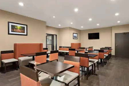 Comfort Suites University Las Cruces - 20