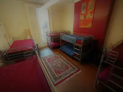 Embassie Backpackers Liverpool - 13