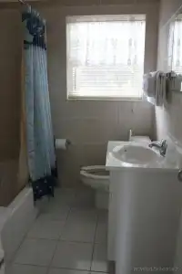 Luxury Home Villa D' Amore Southern Florida Paradise Sleeps 10 5 Bedroom Villa by RedAwning - 7