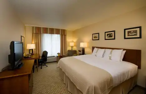 Holiday Inn Purdue - Fort Wayne by IHG - 46