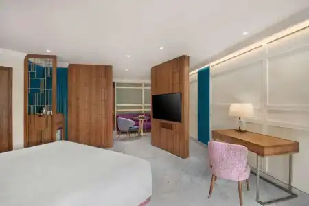 Radisson Blu & Suites GRT Chennai - 124