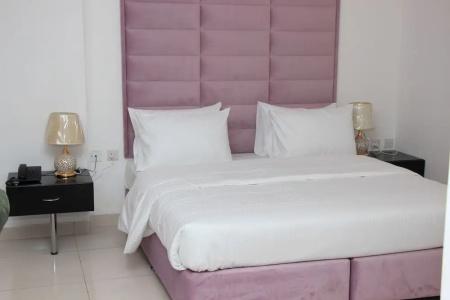 Parkside Plaza - Muscat - 12