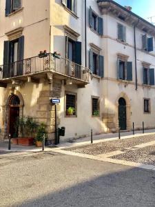 Palazzo Tiolo - 1