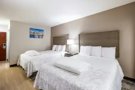 Red Roof Inn PLUS+ & Suites Savannah - I-95 - 18