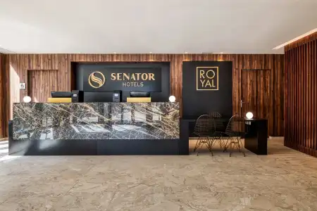 Senator Gandia - 18