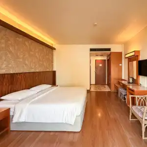 Golden Beach Pattaya - 25