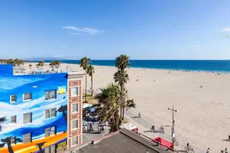 Venice Suites - 13